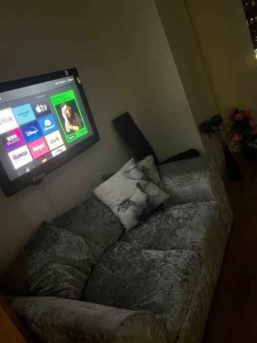 Leeds Clarence Dock 2 Bedroom Apt Eksteriør bilde
